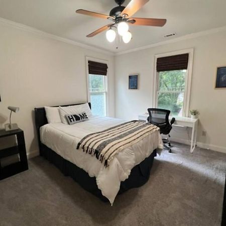 Quiet & Cozy 4Bd, 3Ba Family Home アトランタ エクステリア 写真
